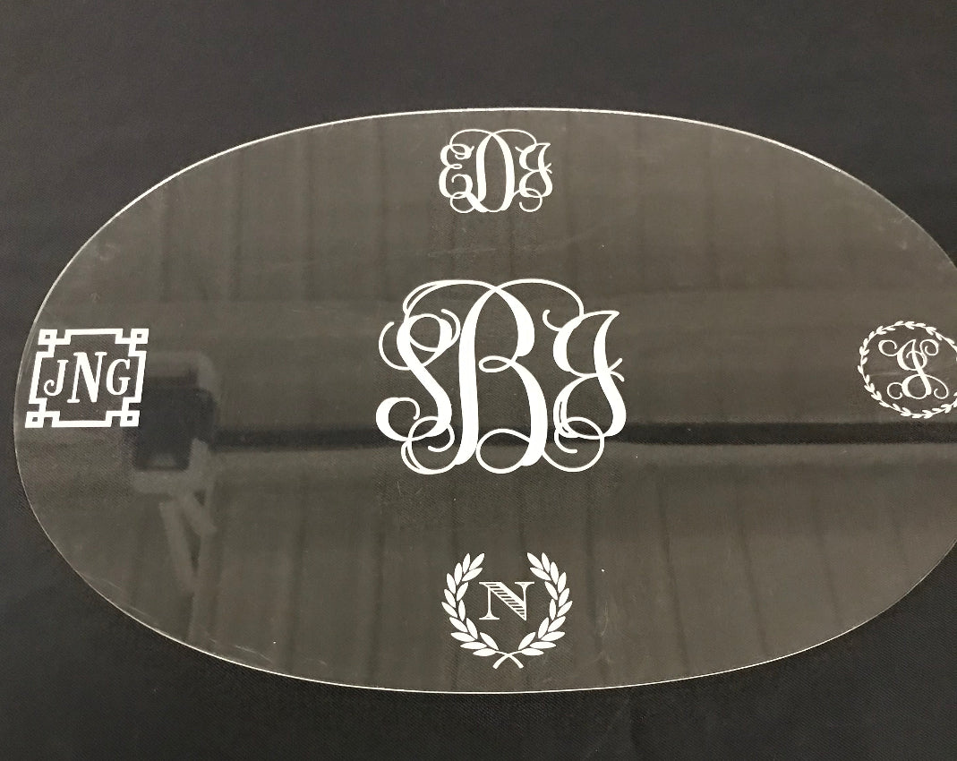 These stylish and durable acrylic placemats let your table or table cloth shine through! Choose a laser engraved monogram style and add a frame such as laurel leaves, greek key or antlers too! So may personalization possibilities!